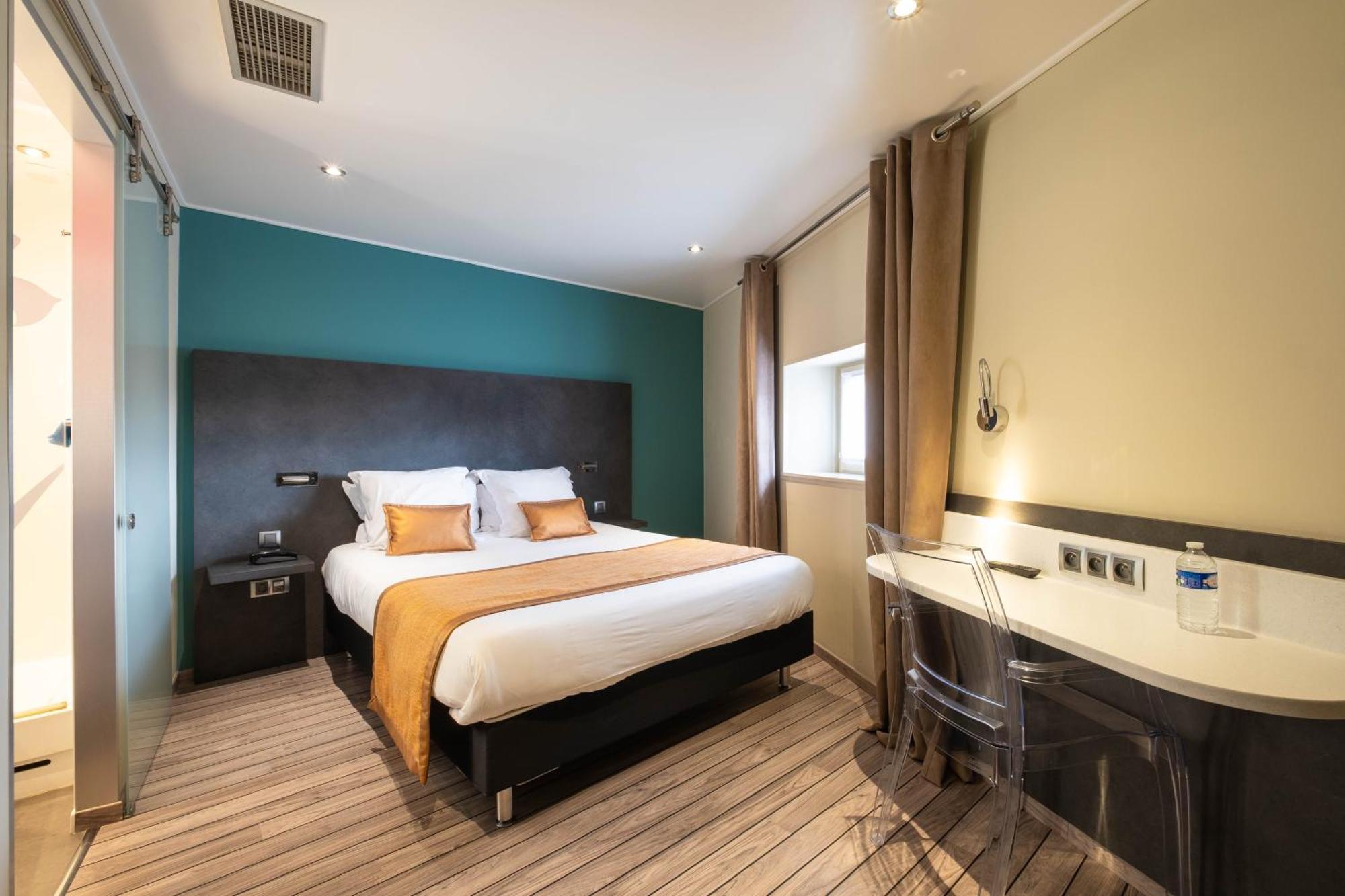 Logis Hotel De Bourgogne - Macon Bagian luar foto